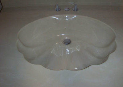 Flush-Shell-bowl-in-marble