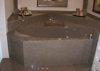 Mark-44-corner-tub-in-granite